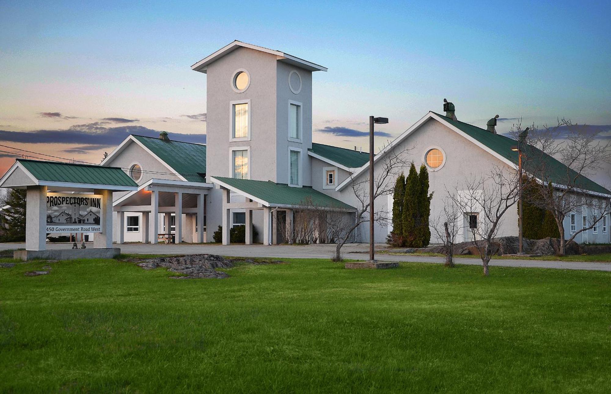 Kirkland Lake Prospectors Inn מראה חיצוני תמונה